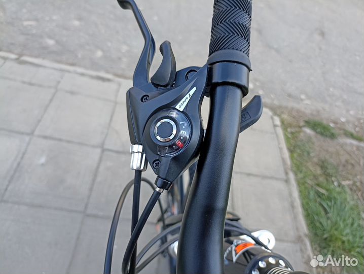 Велосипед на литых дисках bomeilun 24