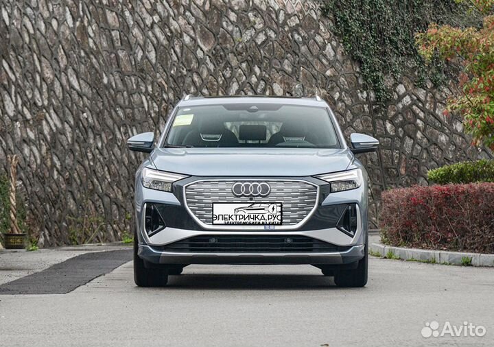 Audi Q4 e-tron AT, 2024, 1 км