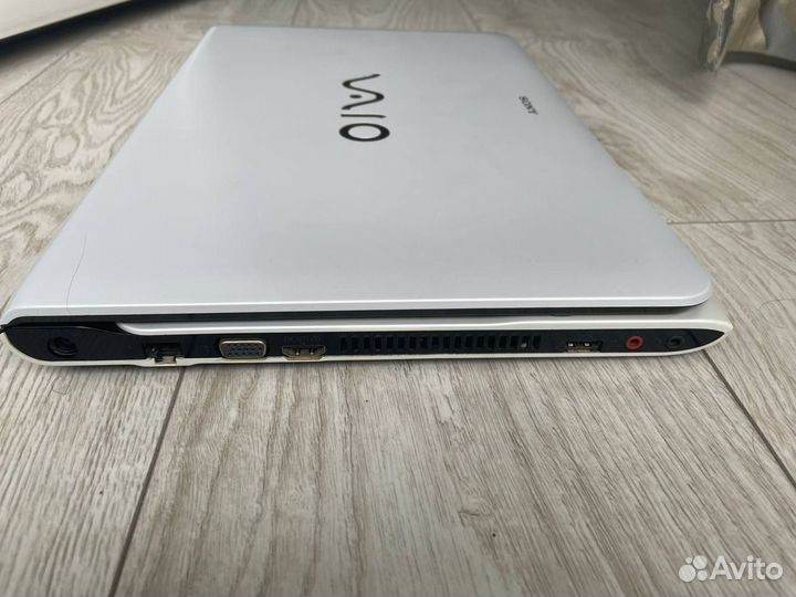 Ноутбук Sony Vaio i5