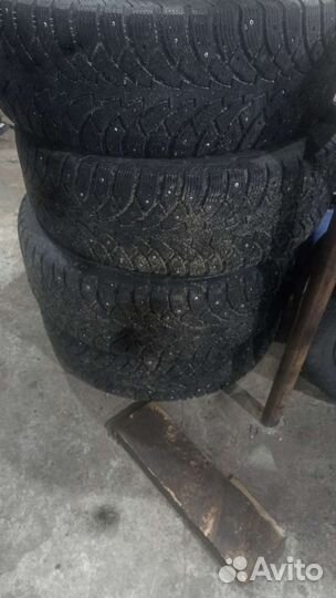 Nordman Nordman 4 215/65 R16