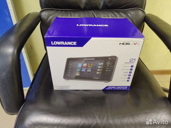 Эхолот-картплоттер Lowrance HDS-9 Live with 3in1 A