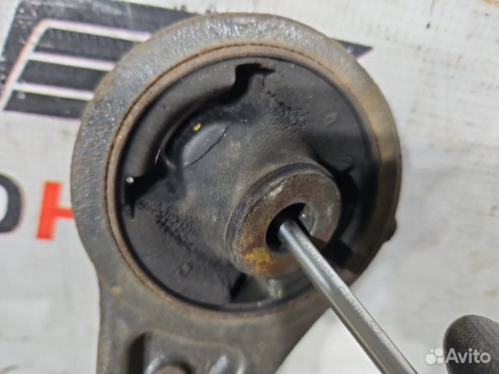 Рычаг нижний передний левый Honda Accord CL7 K20A