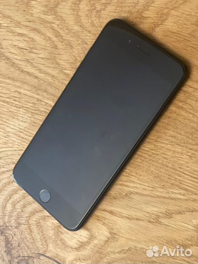 iPhone 7 Plus, 64 ГБ