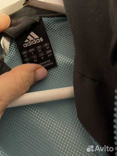 Ветровка adidas originals 42 р