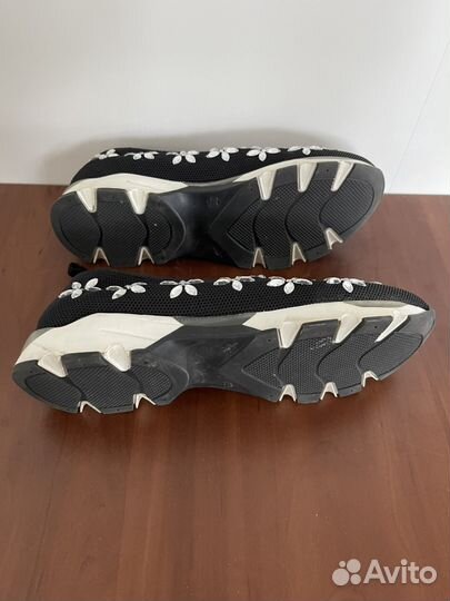 Женские туфли эскадрильи Sarah Summer