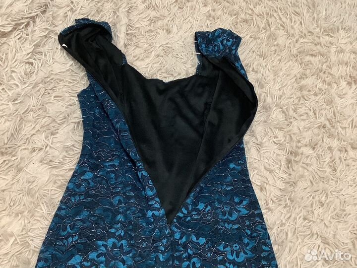 Нарядное женское платье 42 44