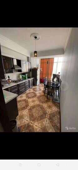 2-к. квартира, 58 м², 8/12 эт.