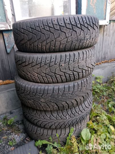 Hankook Winter I'Pike RS2 W429 175/65 R14