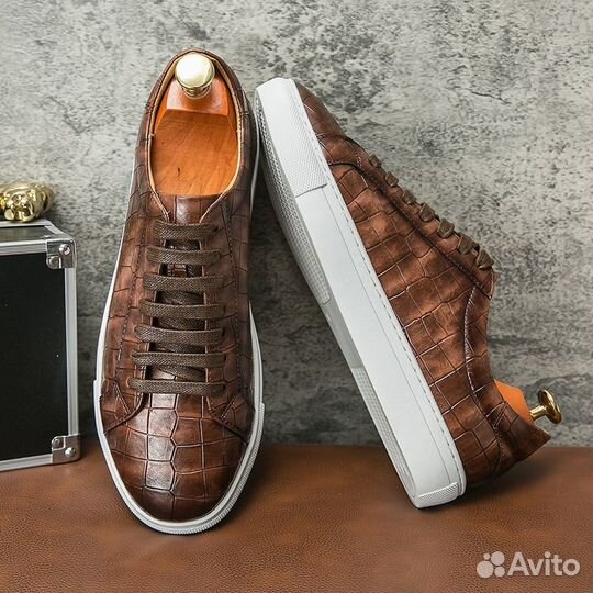 Мужские кожаные кеды