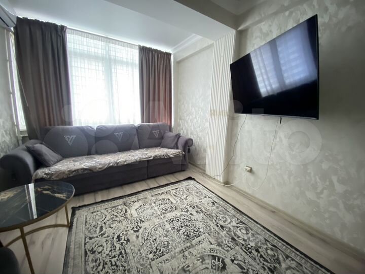 2-к. квартира, 55 м², 8/12 эт.