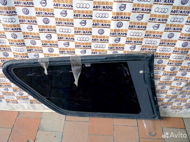 Стекло кузовное глухое правое тонированное Вольво