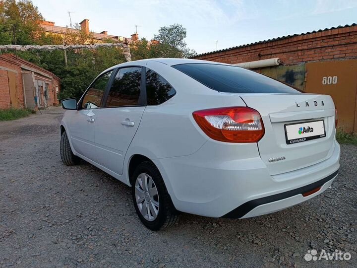 LADA Granta 1.6 МТ, 2022, 10 375 км