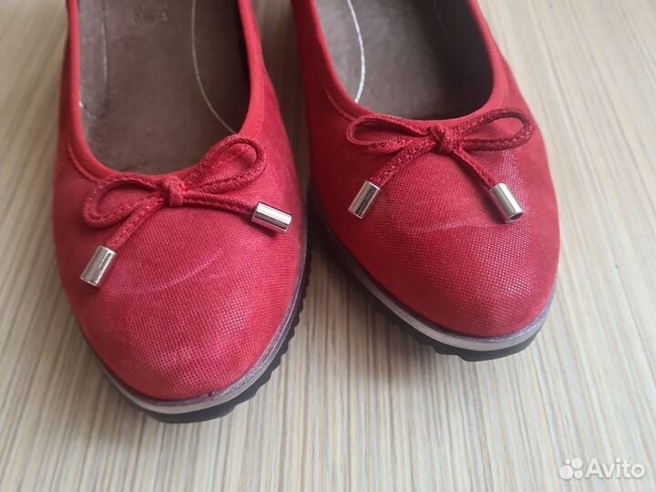 Балетки туфли новые женские раз 38