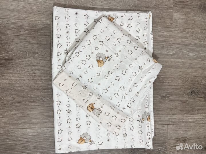 Комплект постельного белья в детскую кроватку