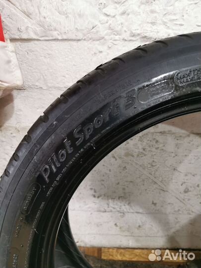 Michelin Pilot Sport 3 235/45 R18 98Y