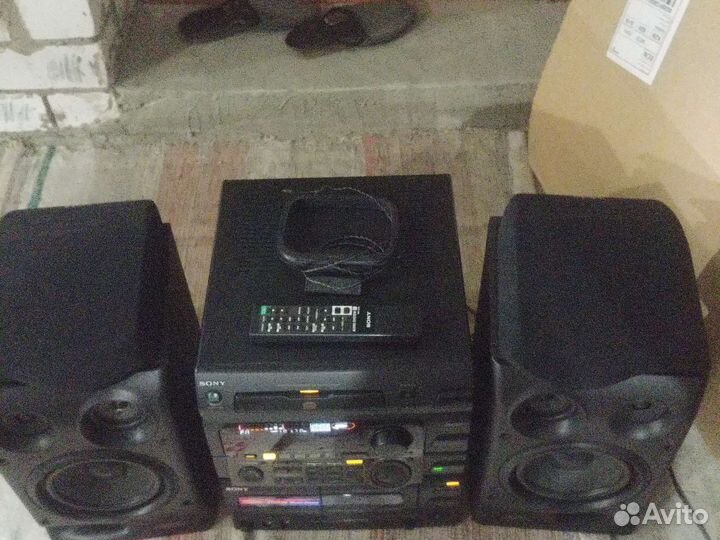 Музыкальный центр sony