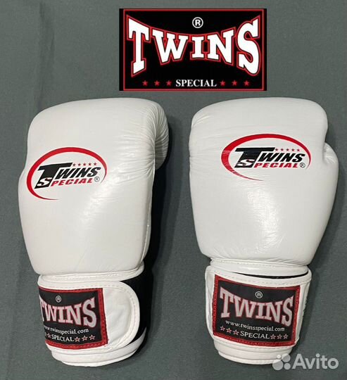 Боксерские перчатки twins кожа