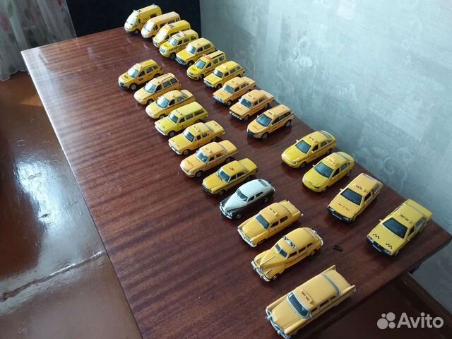 Машинки коллекционные Такси