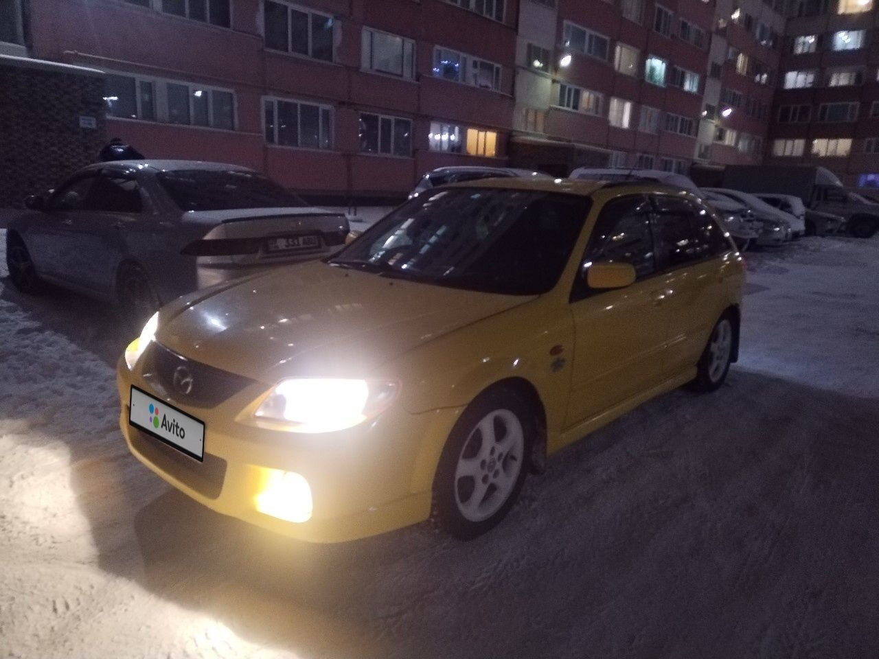 Mazda Familia: фото владельца