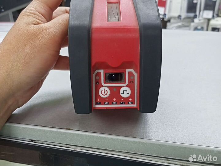 Лазерный уровень Xliner combo