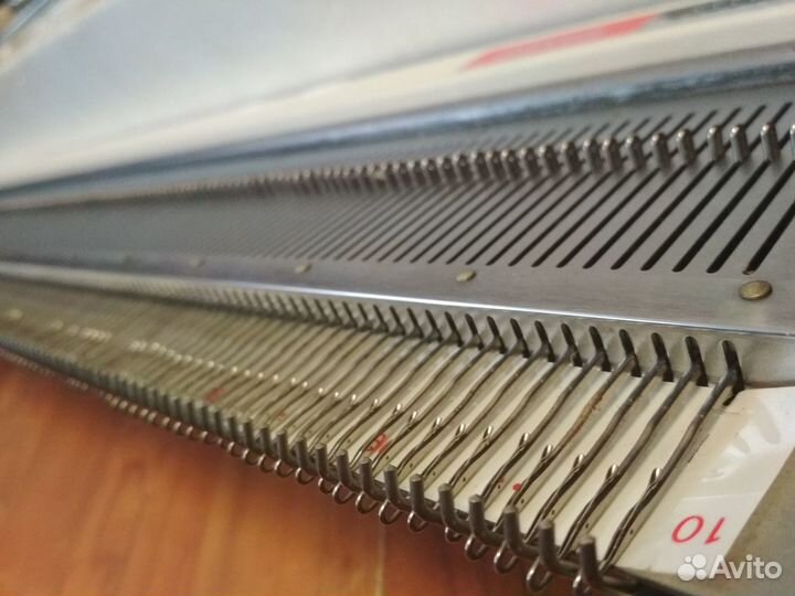 Вязальная машина двухфонтурная silver reed sk 561