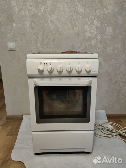 Плита электрическая бу с духовкой