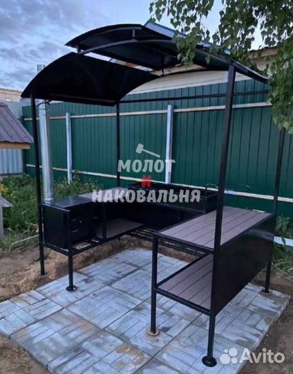 Беседка с мангалом