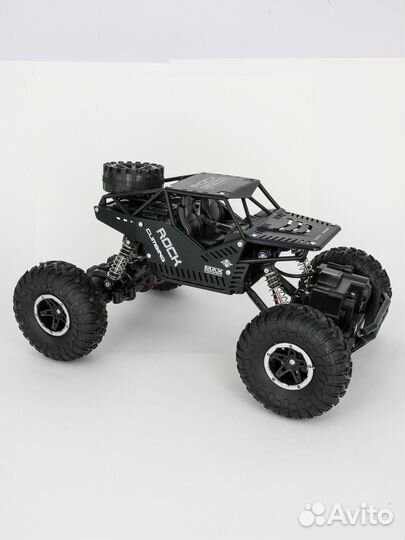 Машинка на радиоуправлении внедорожник
