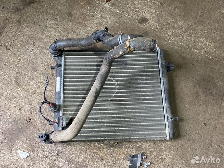 Радиатор охлаждения шкода октавия 2008