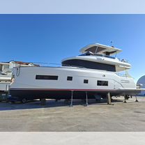 Моторная яхта Sirena 58, Петринья
