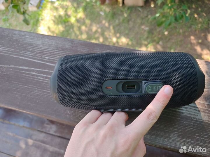 JBL Charge 5