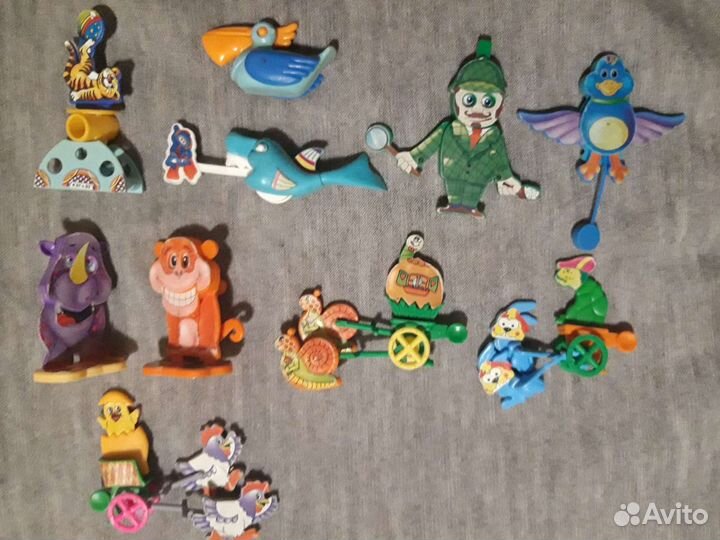 Игрушки из киндера