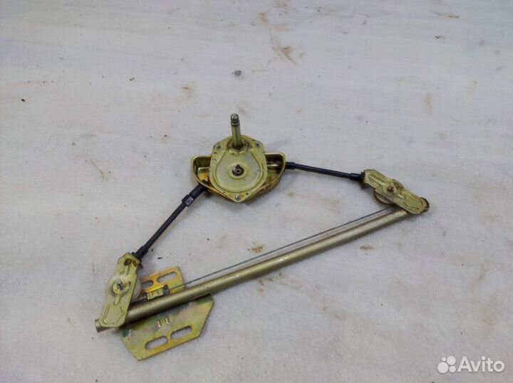 Стеклоподъемник задний левый Chevrolet Niva
