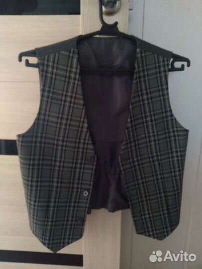 Школьный костюм