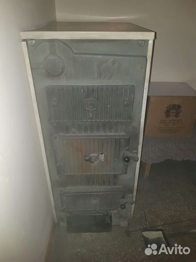 Котел твердотоплевный кчм-5 бу