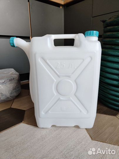 Канистра ёмкость тара со сливом пищевые