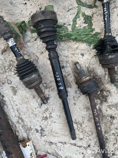 Привод внутренняя граната Фольксваген Пассат B5 b5