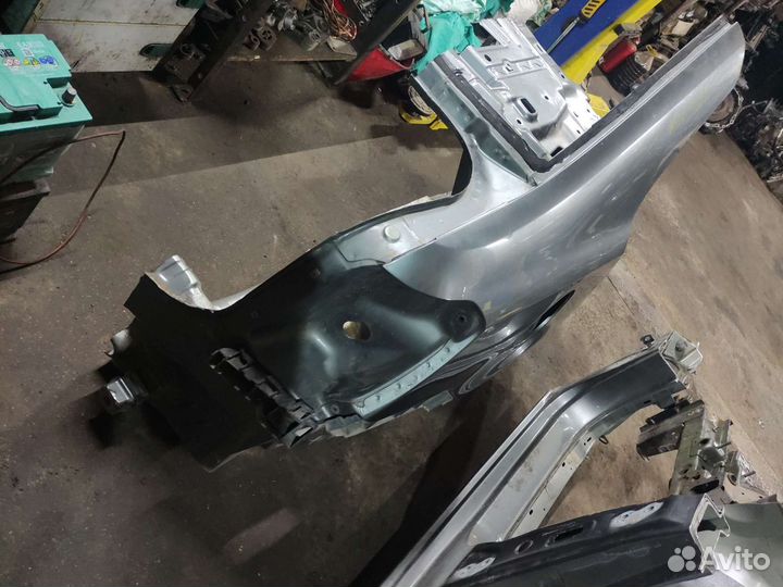 Заднее правое крыло на Шевроле Кобальт