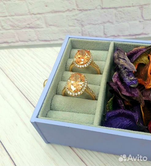 Кольцо Раухтопазовый Циркон Premium золото медицин