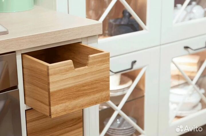 Кухня угловая на заказ со шкафом