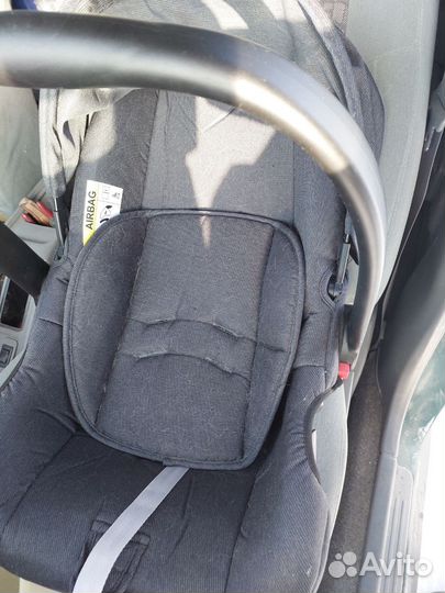 Переноска для детей в машину