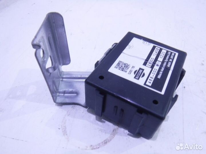 Блок управления Инфинити