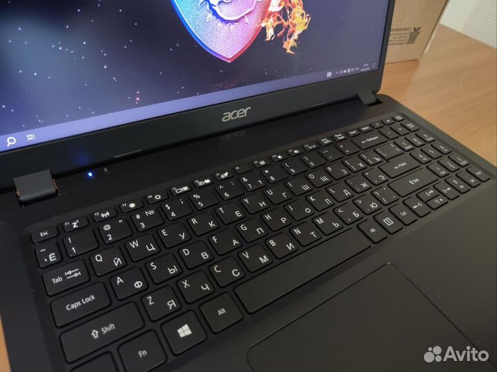 Свежий игровой ноутбук Acer 8 ядер / 12gb