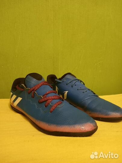 Футзалки Adidas messi