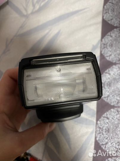 Вспышка Nissin для canon