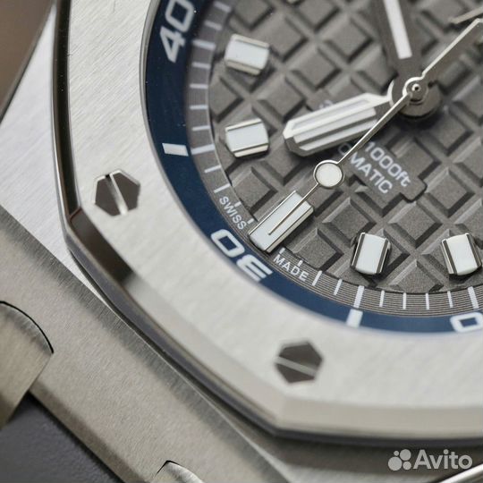 Часы Audemars Piguet Royal Oak 15720ST Grey