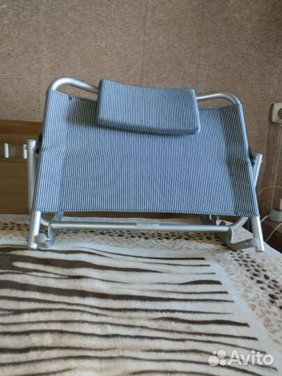 Подставка под спину (опора, упор, подголовник)