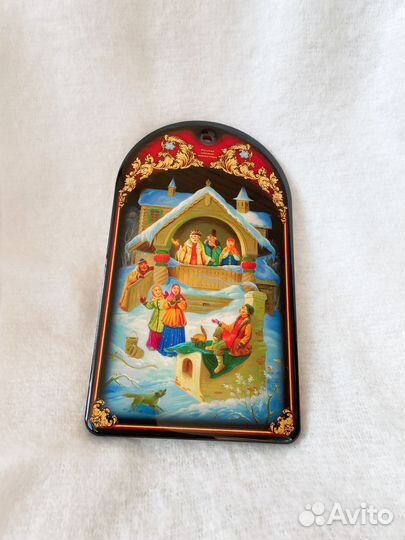 Русская лаковая миниатюра