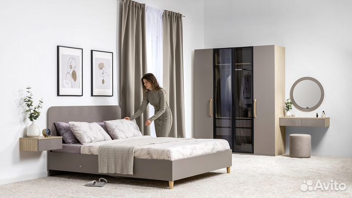 Спальный гарнитур