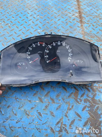Панель приборов опель мерива а